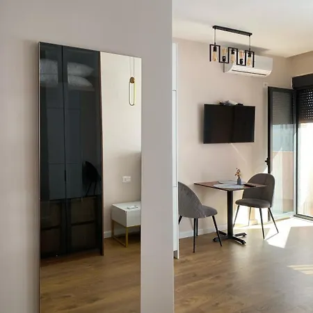 Central Bliss Studio * Tirana